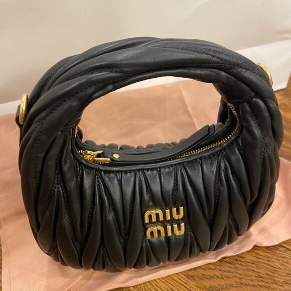 Miu Miu Wander matelassé nappa leather hobo mini-bag - Picture 3 of 10